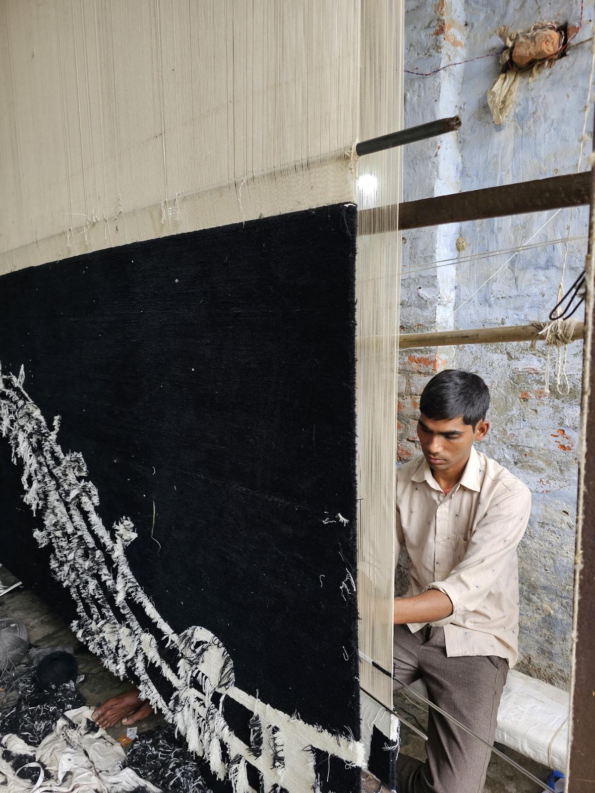 Weaving a custom rug