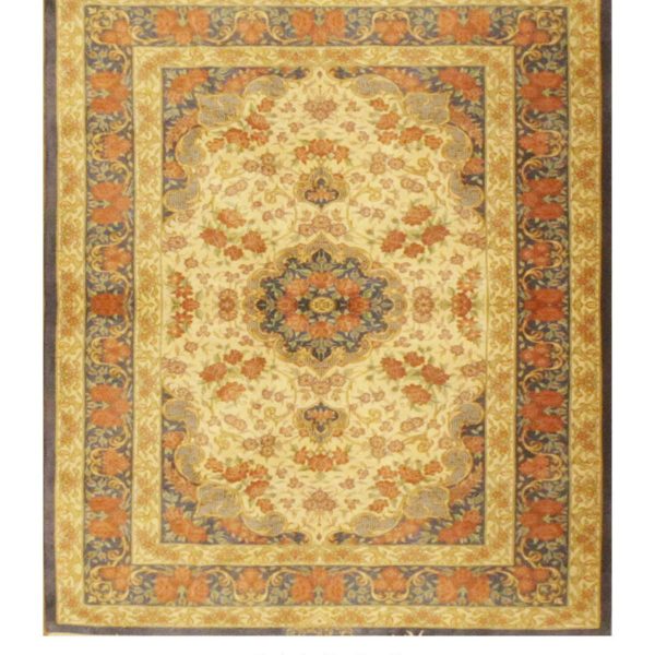 PERSIAN GHOUM SILK - Item 15138