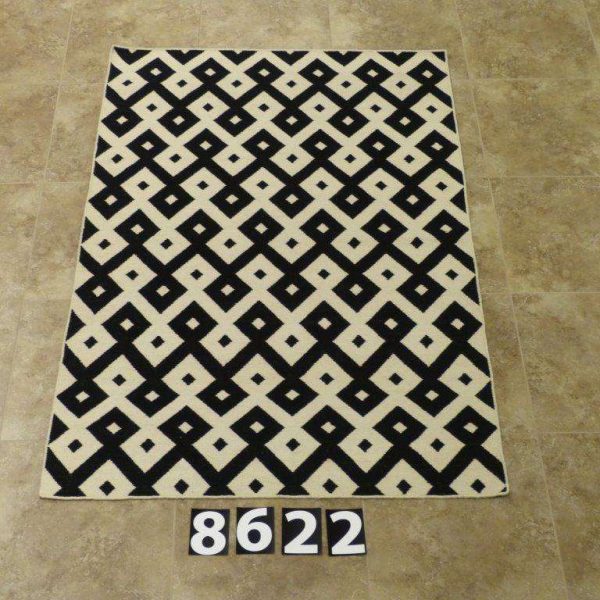 INDO DIAMOND FLAT WEAVE - Item 8622
