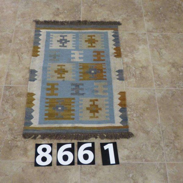 HAND WOVEN WOOL KILIM - Item 8661